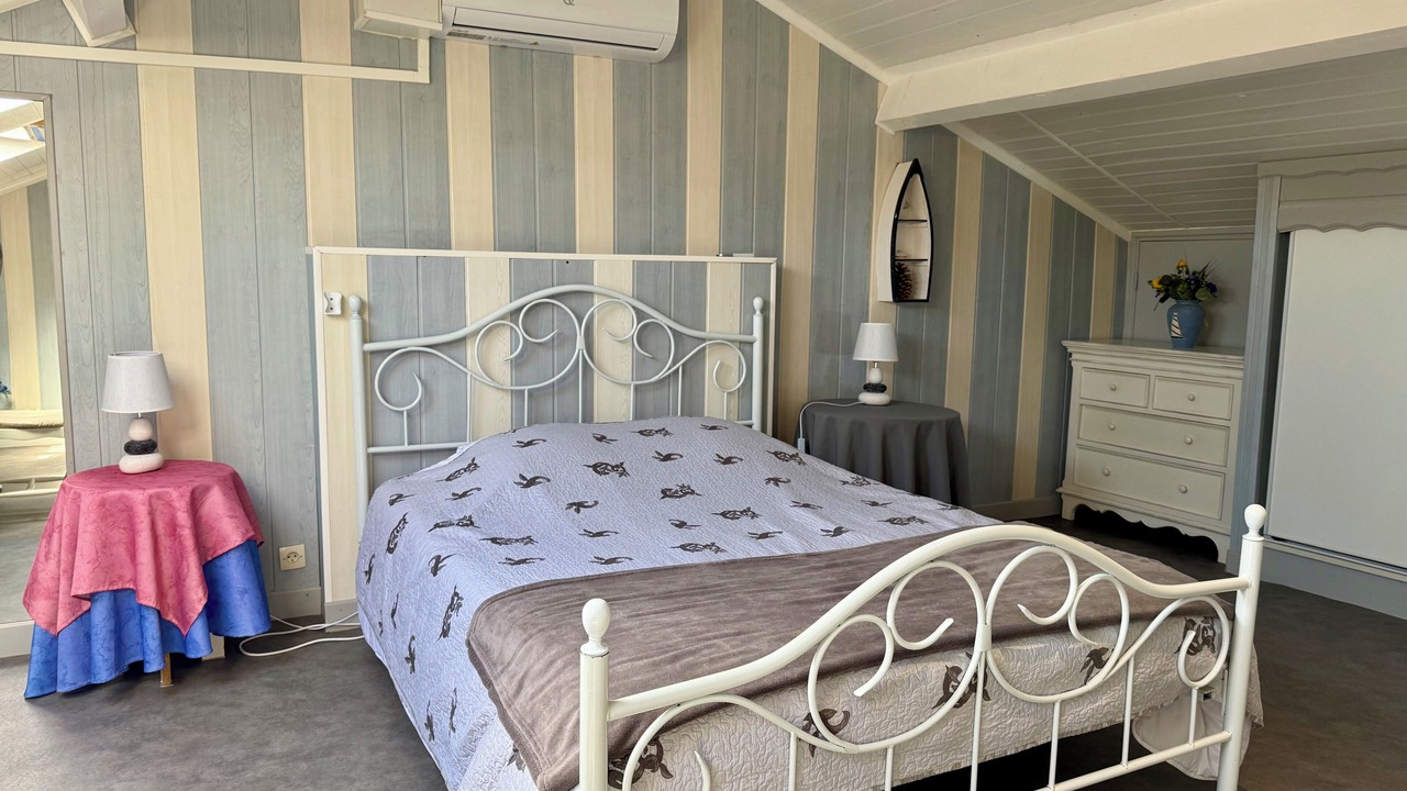 Photo of Bedroom in Montelimar