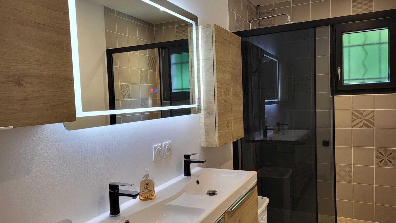 Photo of Bathroom in Salavas
