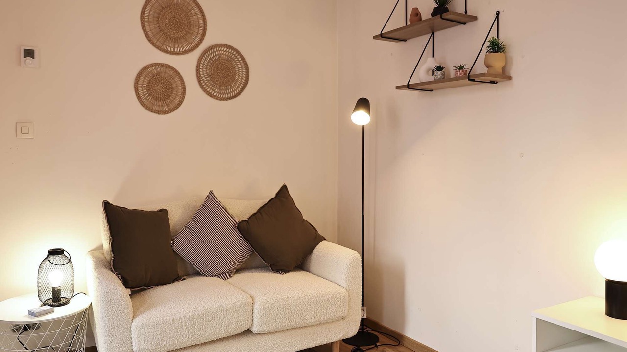 Photo of Livingroom in Saint-Martin-du-Littoral