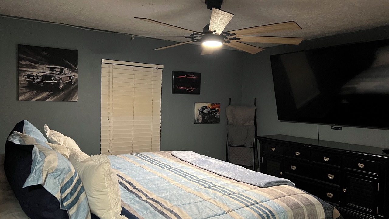 Photo of Bedroom in Roswell