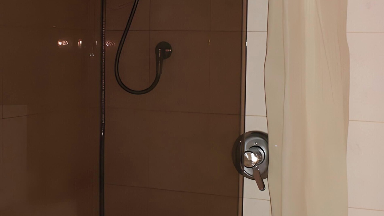 Photo of Bathroom in Salinelles