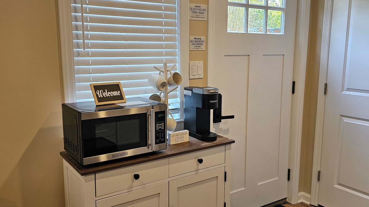 Photo of Others in Mastic