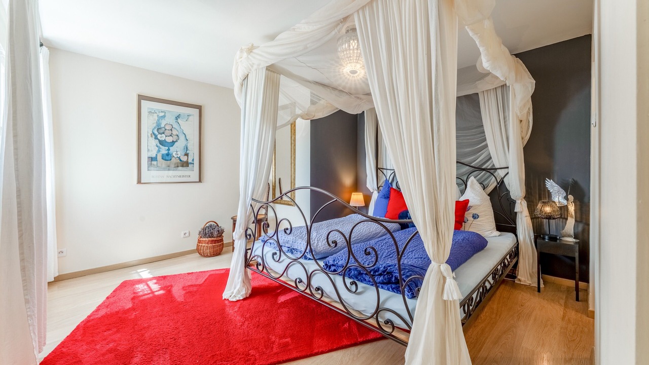 Photo of Bedroom in Barjac