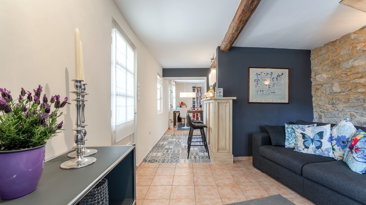 Photo of Livingroom in Barjac