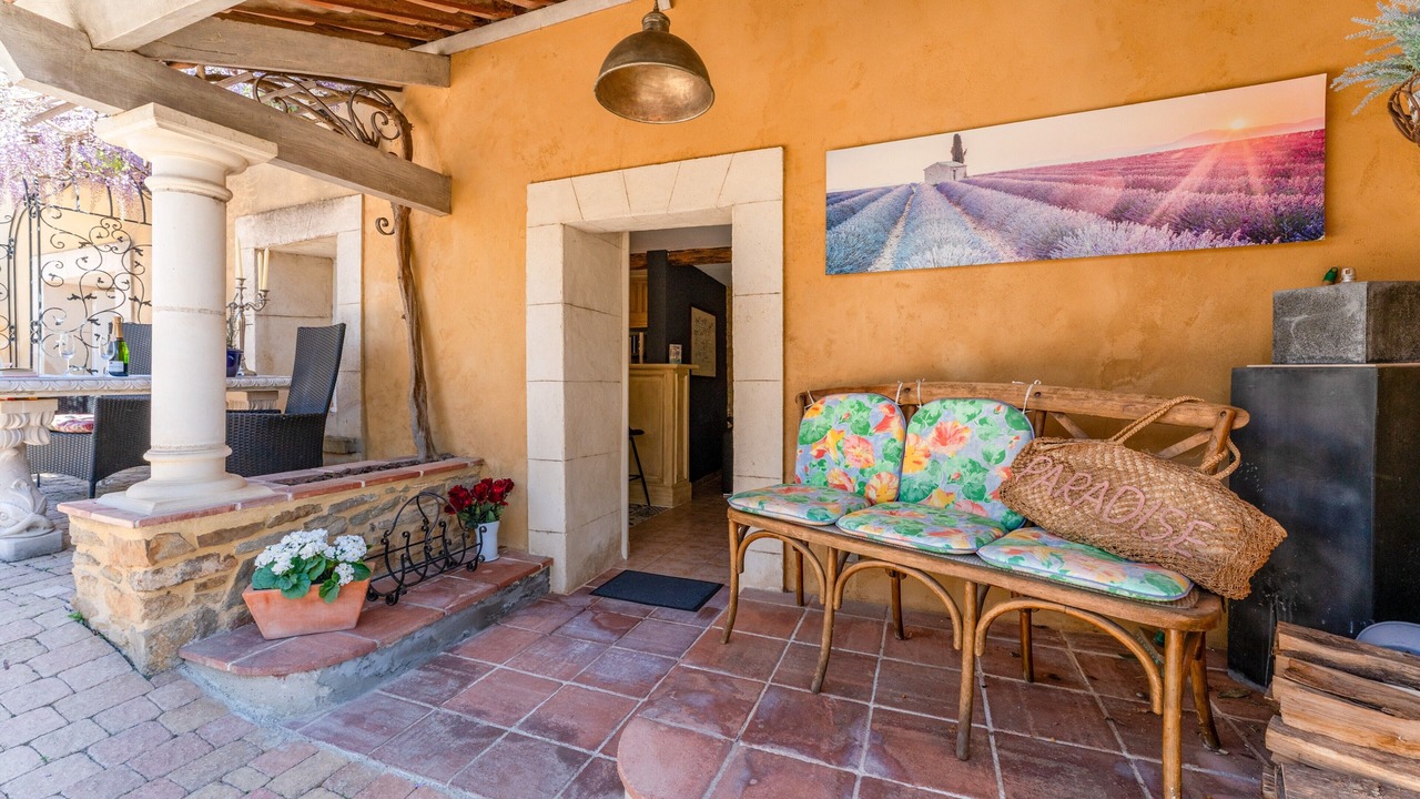 Photo of Patio Balcony in Barjac