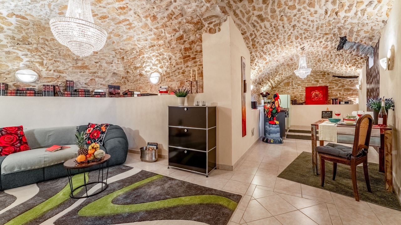 Photo of Livingroom in Barjac