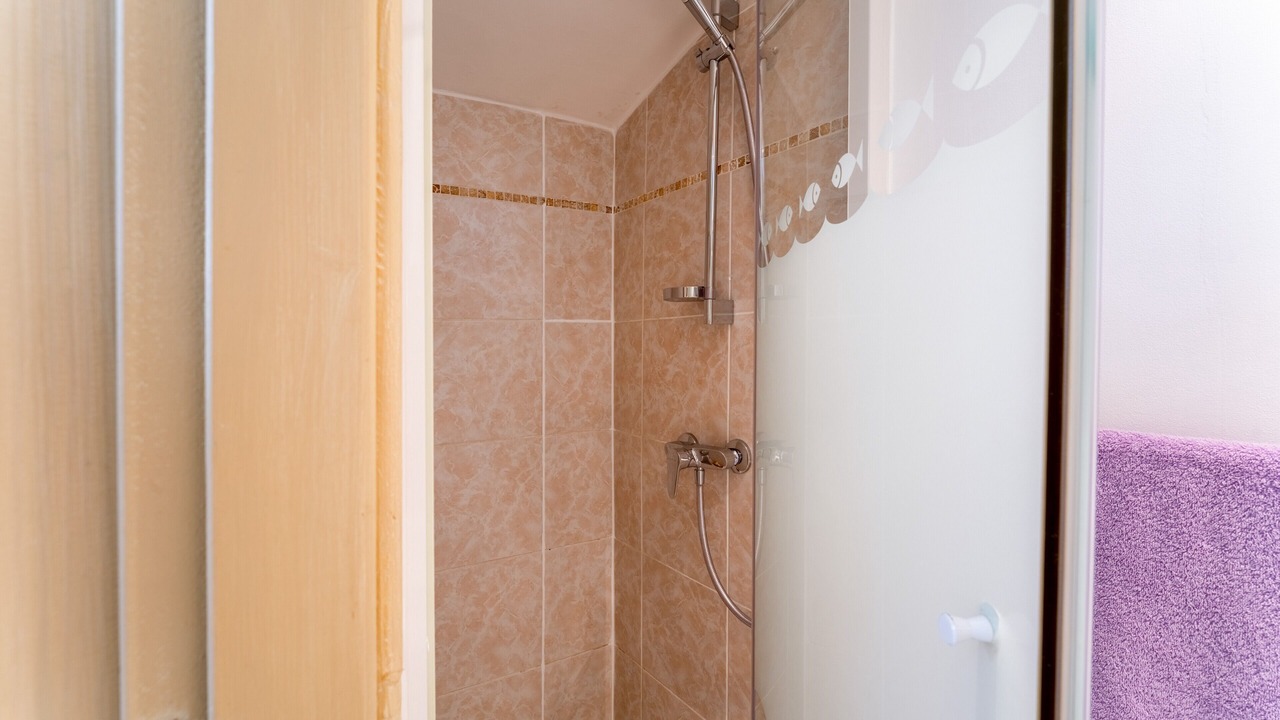 Photo of Bathroom in Barjac