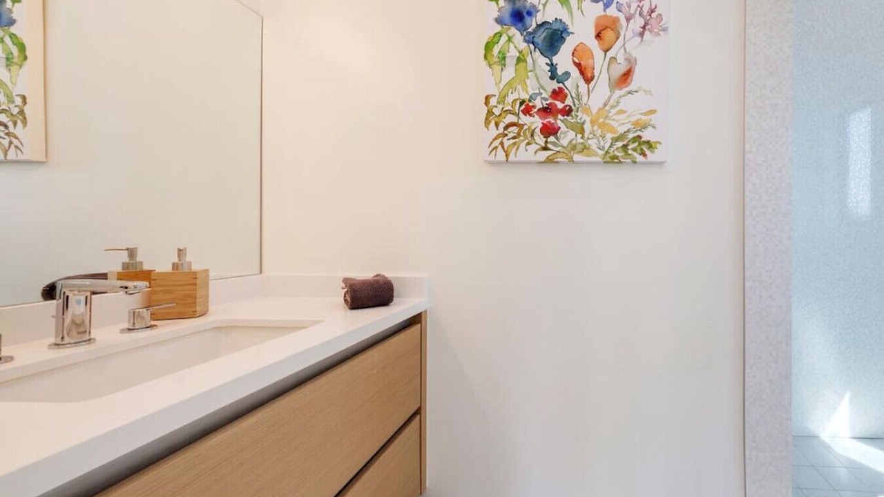 Photo of Bathroom in Melrose