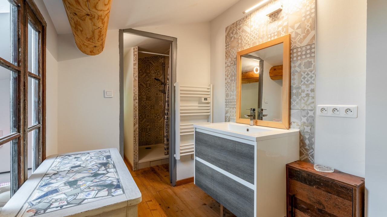 Photo of Bathroom in Monteux