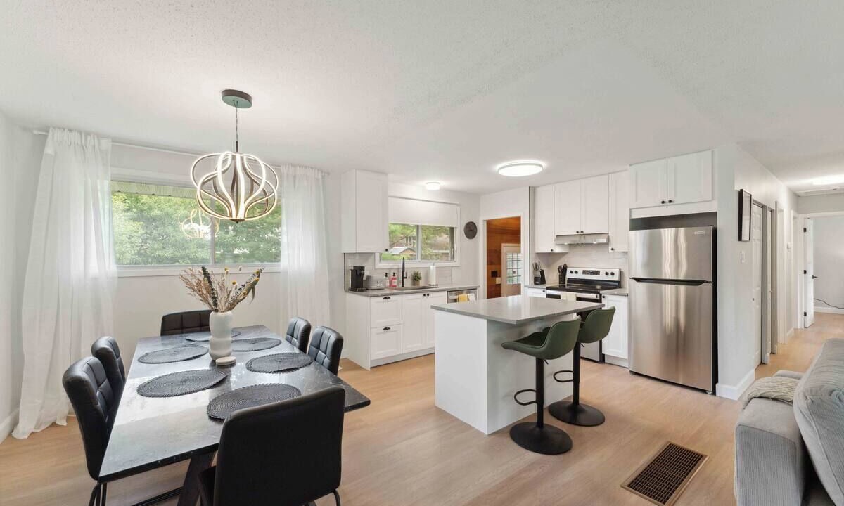 Photo of Kitchen in Ottawa Division
