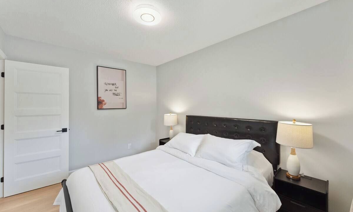 Photo of Bedroom in Ottawa Division