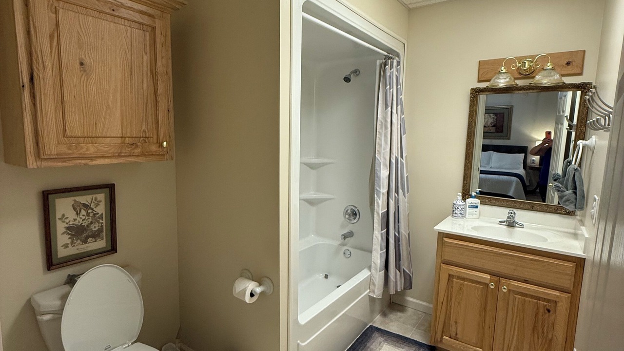 Photo of Bathroom in Silver Creek