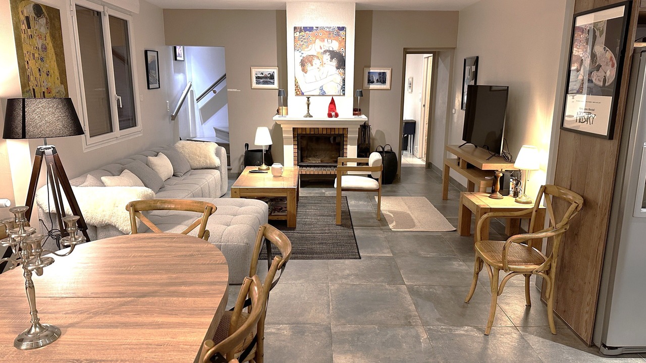 Photo of Livingroom in Buthiers