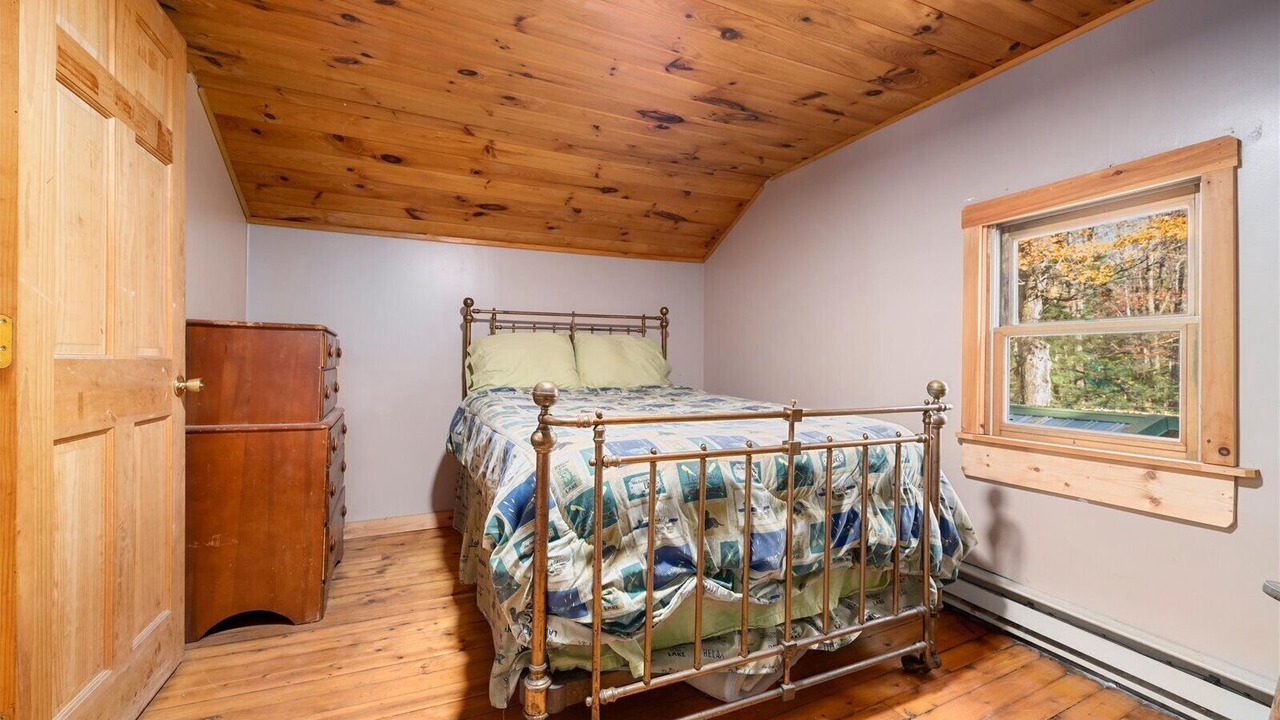 Photo of Bedroom in Forestport