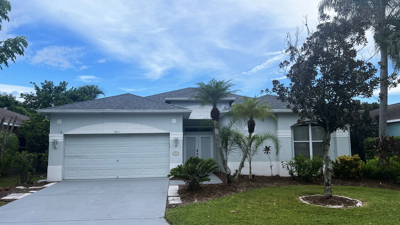 Photo of Outdoor in River Pointe