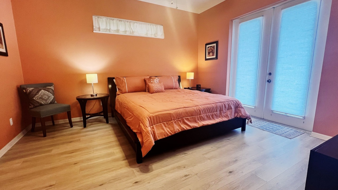 Photo of Bedroom in River Pointe
