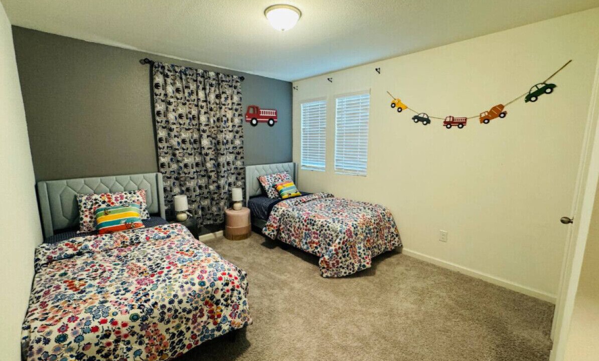 Photo of Bedroom in Crowley