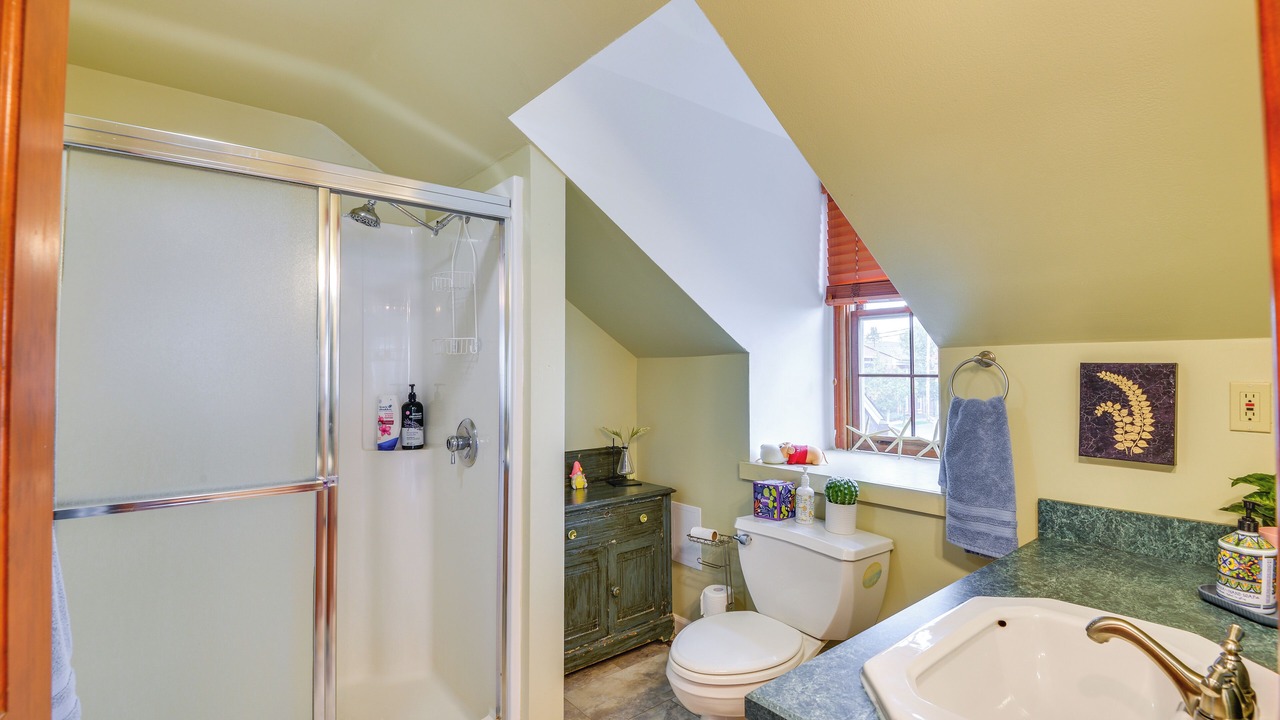 Photo of Bathroom in Town of Hounsfield