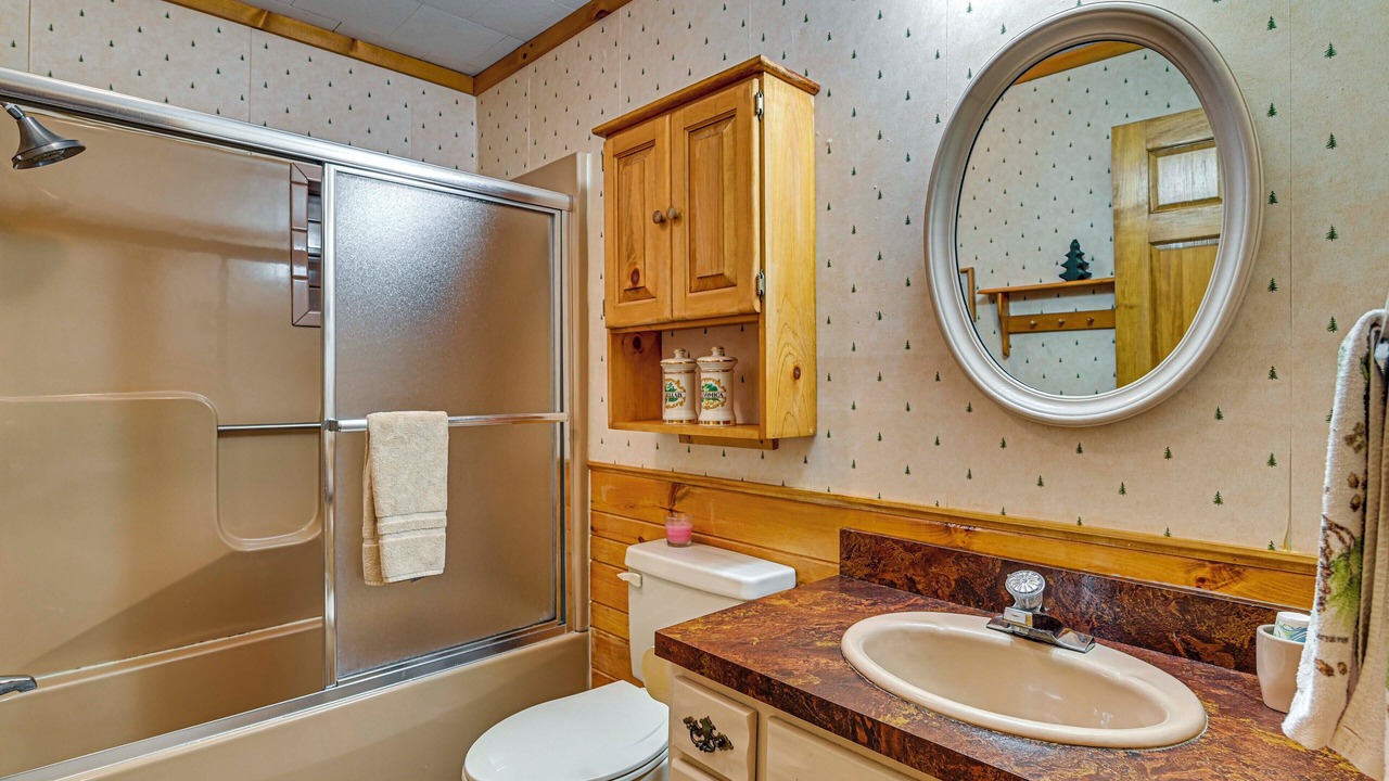 Photo of Bathroom in Speculator