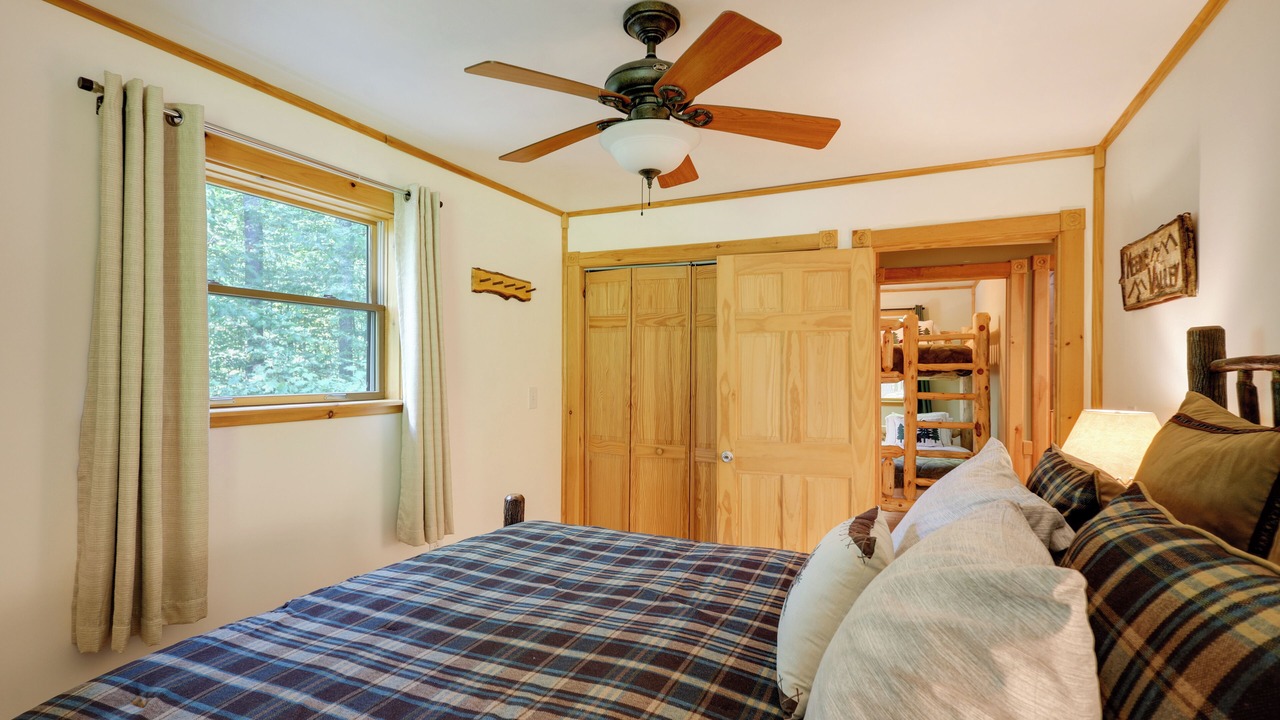 Photo of Bedroom in Jay
