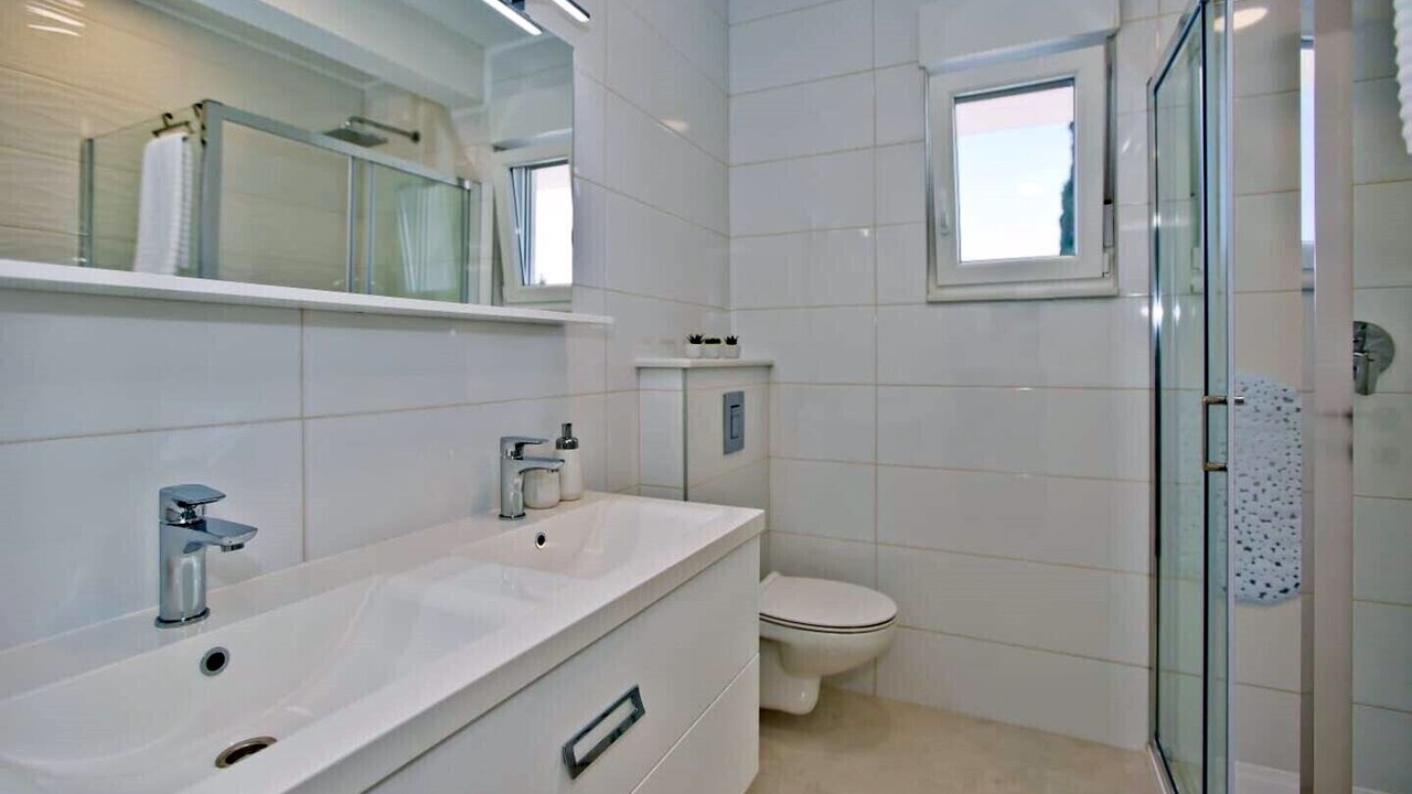 Photo of Bathroom in Bogomolje
