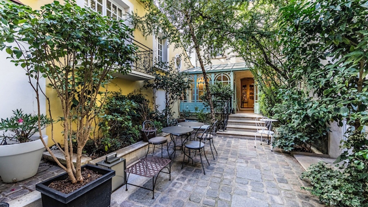Photo of Outdoor in Arsenal