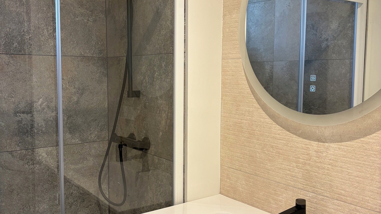 Photo of Bathroom in Romagnat