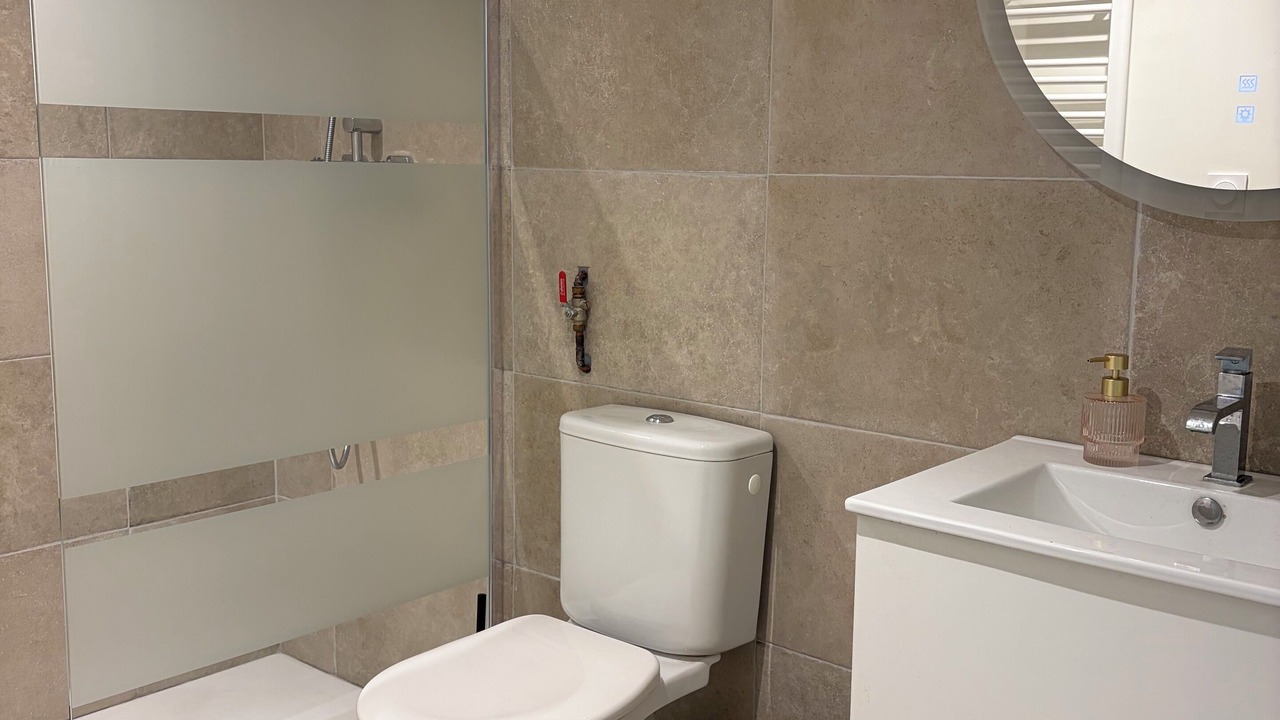 Photo of Bathroom in Romagnat