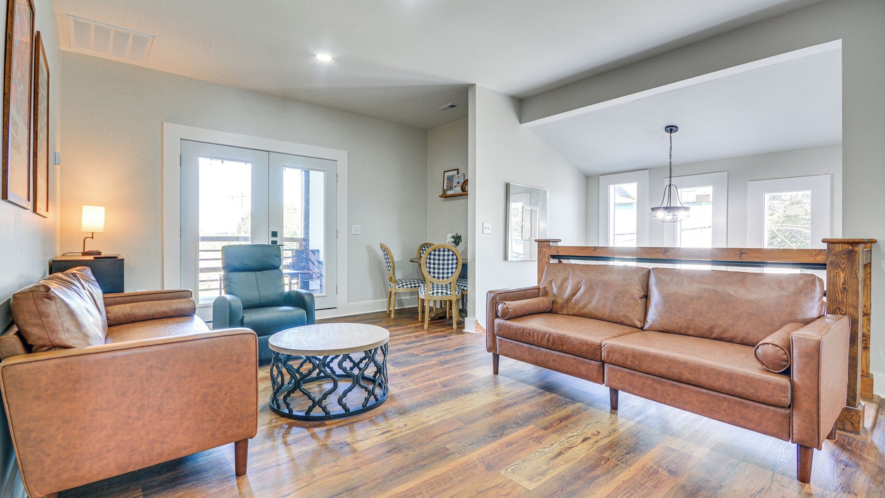 Photo of Livingroom in Greensboro