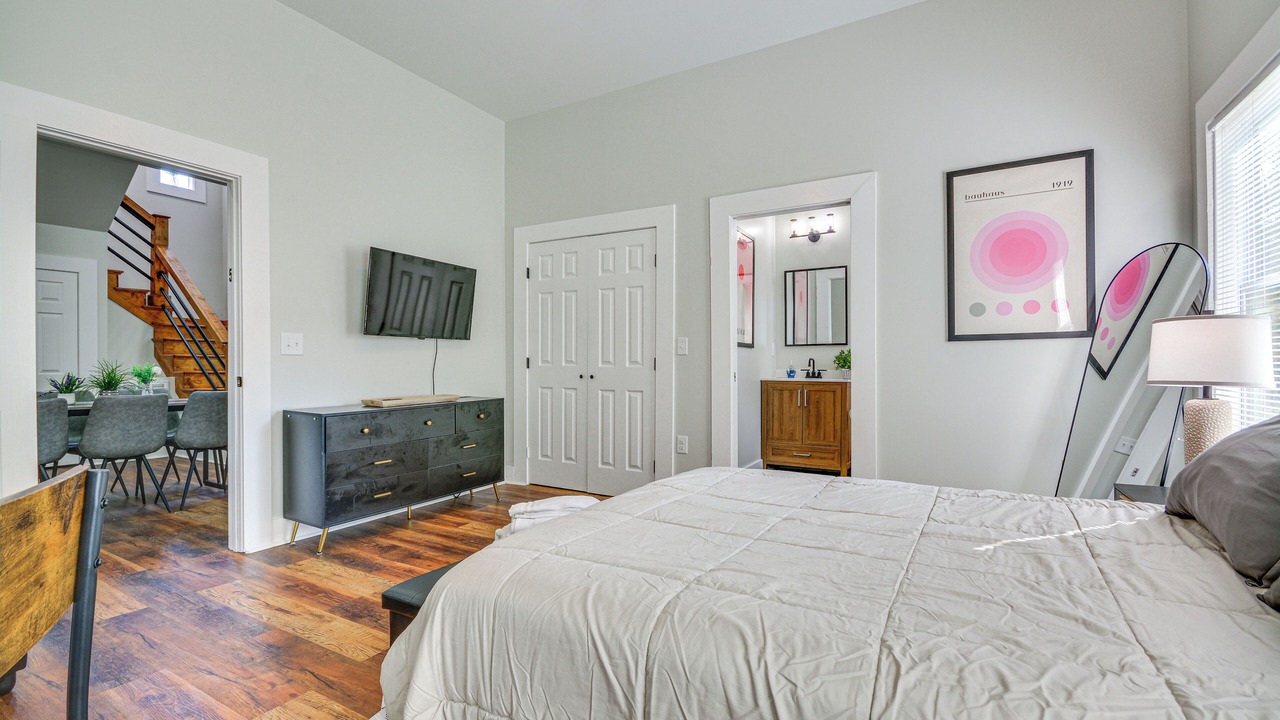 Photo of Bedroom in Greensboro