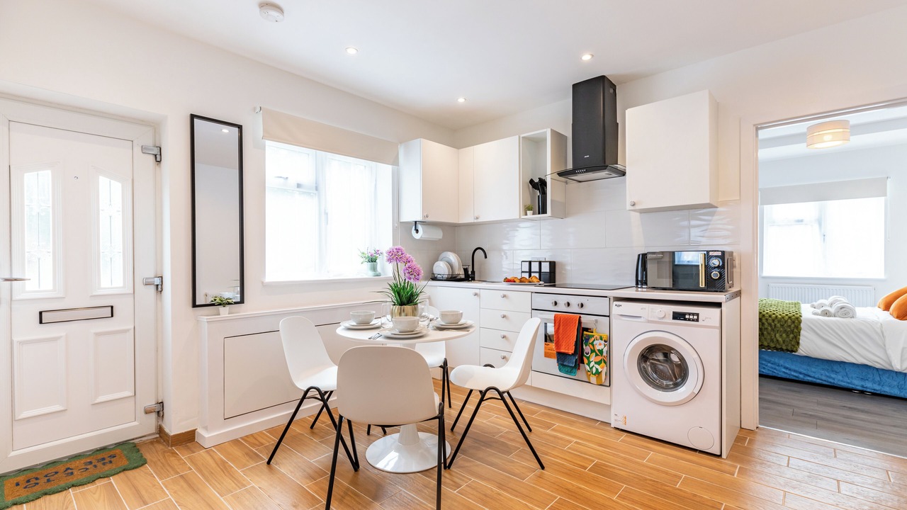 Photo of Others in Plumstead