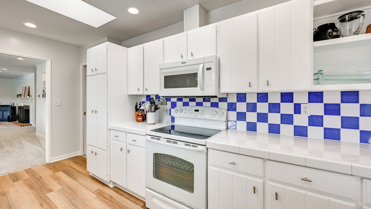 Photo of Kitchen in East Olympia