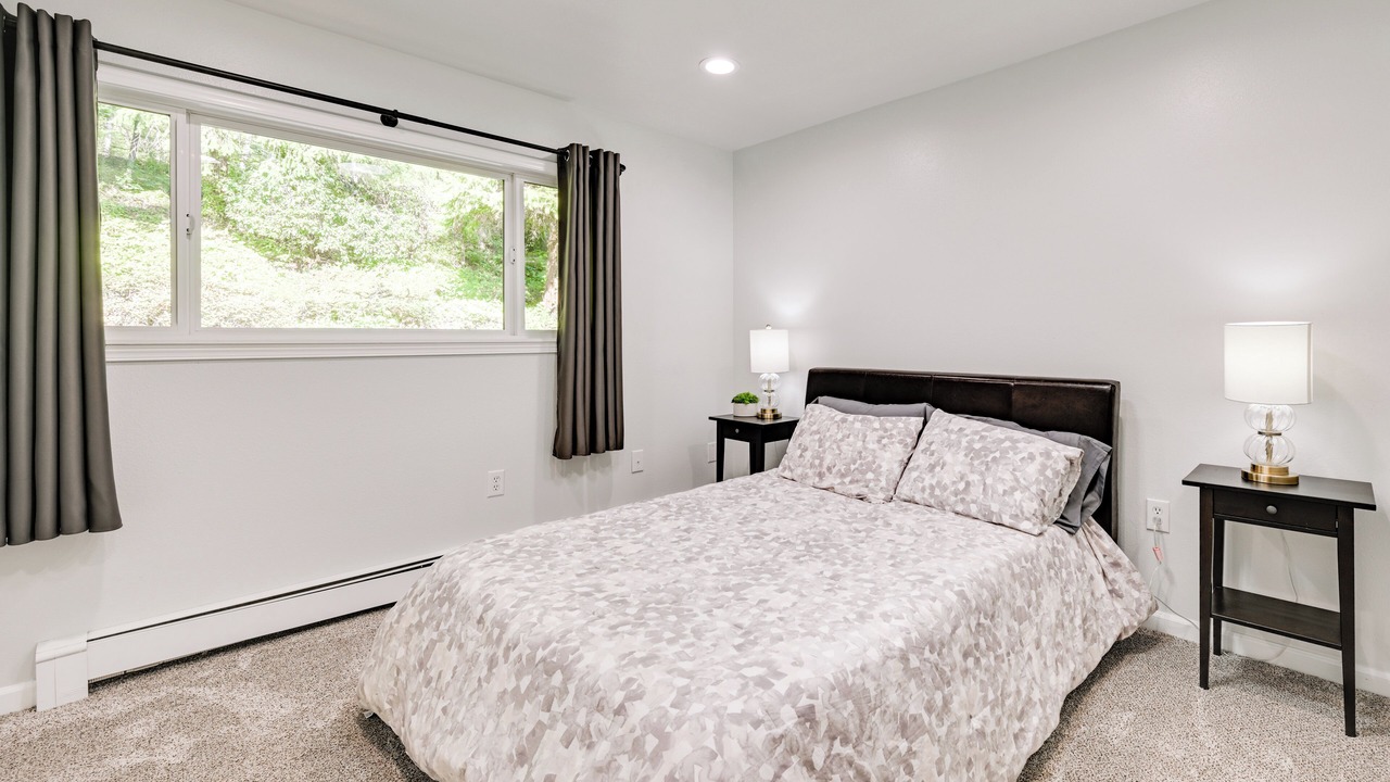 Photo of Others in East Olympia