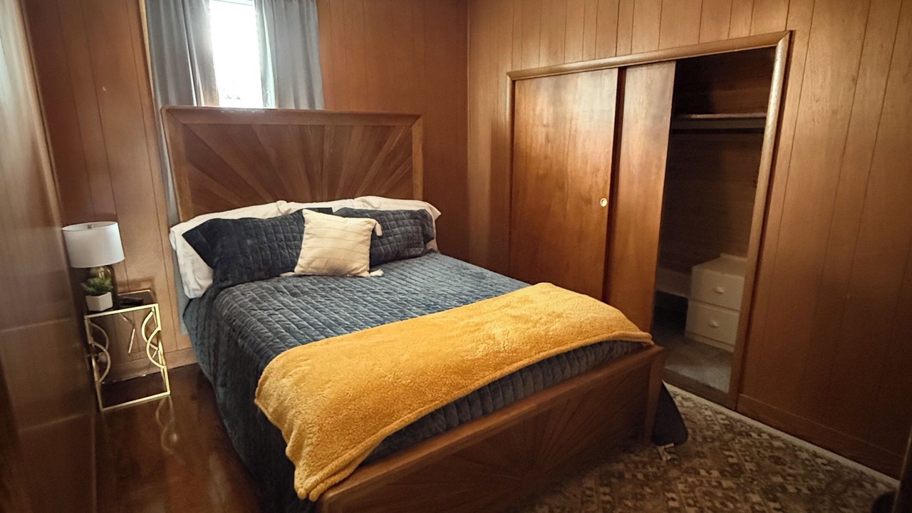 Photo of Bedroom in Holdrege