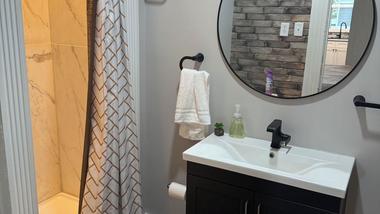 Photo of Bathroom in Holdrege