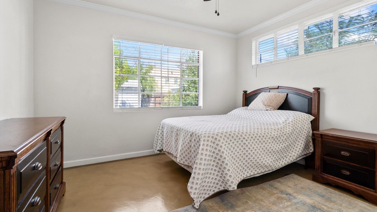Photo of Bedroom in Sam Hughes