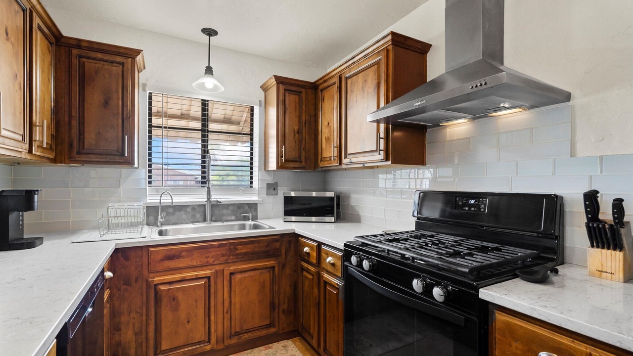Photo of Kitchen in Sam Hughes