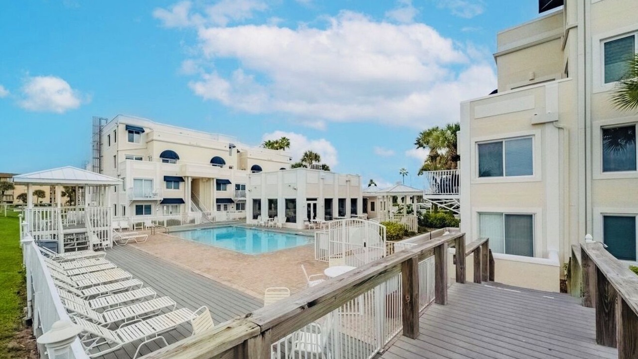 Photo of Outdoor in Cape Caneveral Beach Gardens
