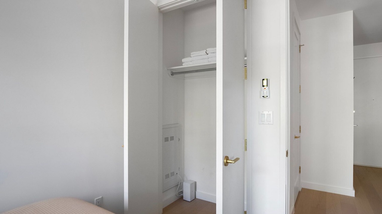 Photo of Bedroom in Greenpoint