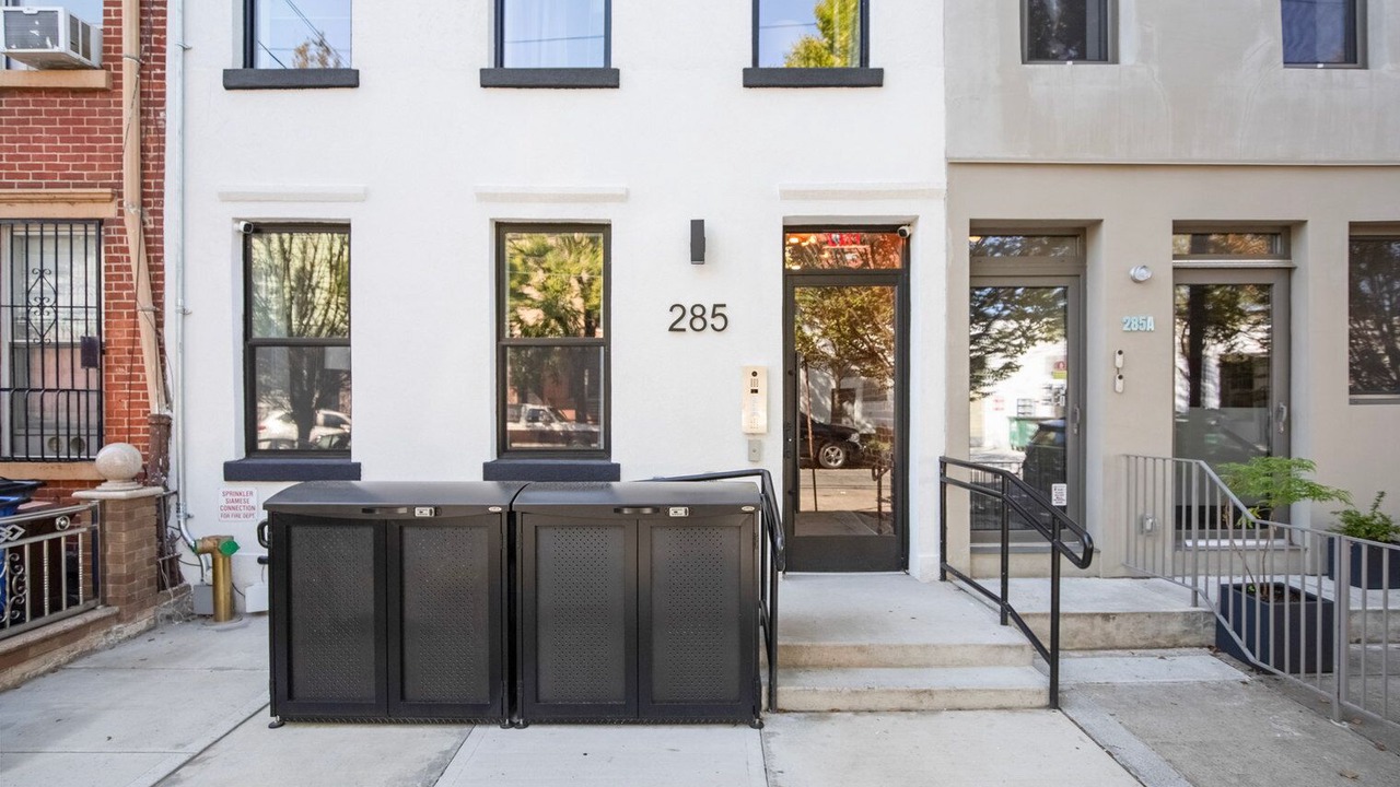 Photo of Outdoor in Greenpoint