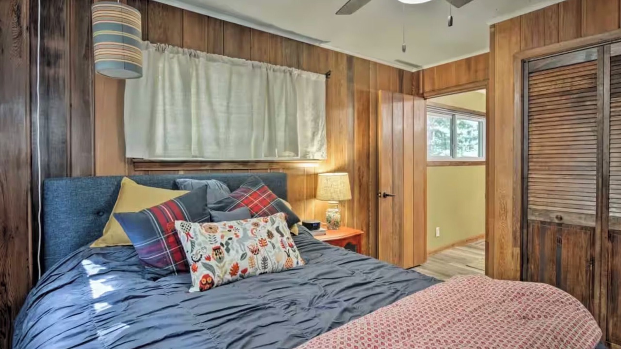 Photo of Bedroom in Interlochen
