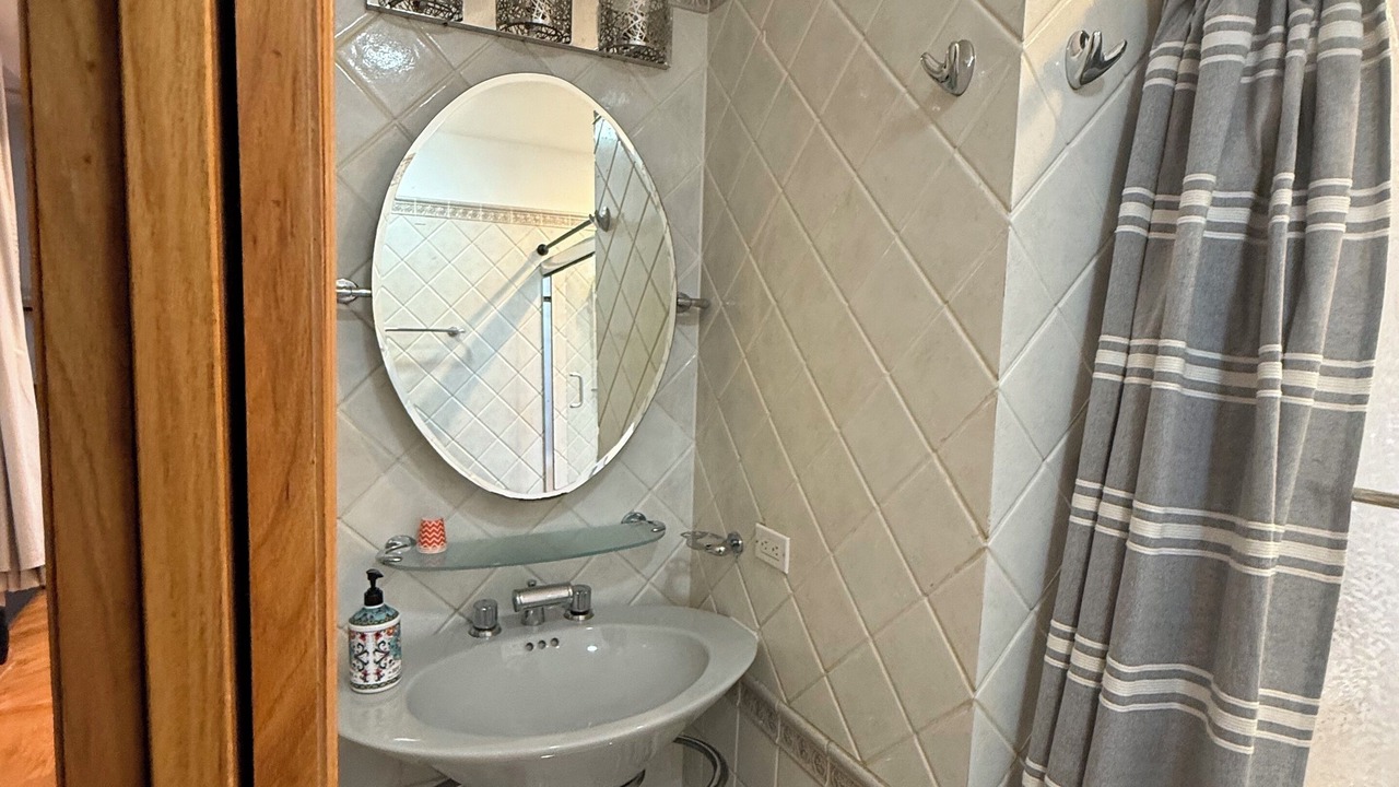 Photo of Bathroom in Irving Park