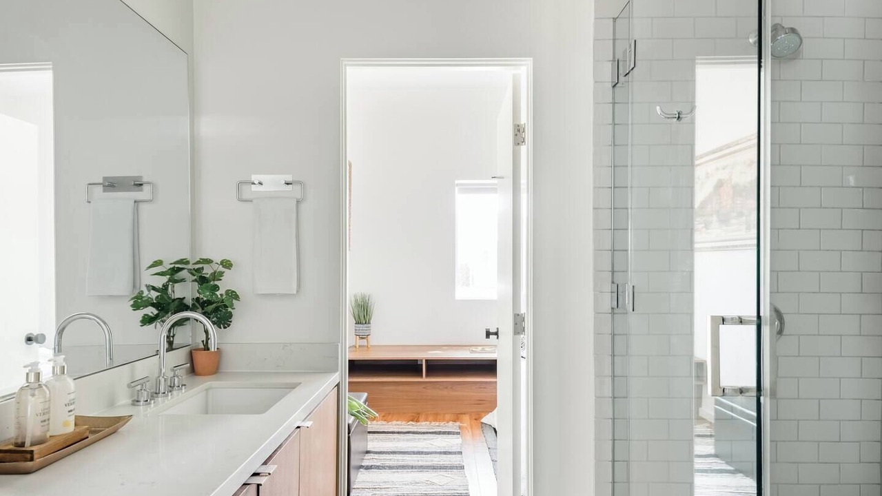 Photo of Bathroom in Circle Area
