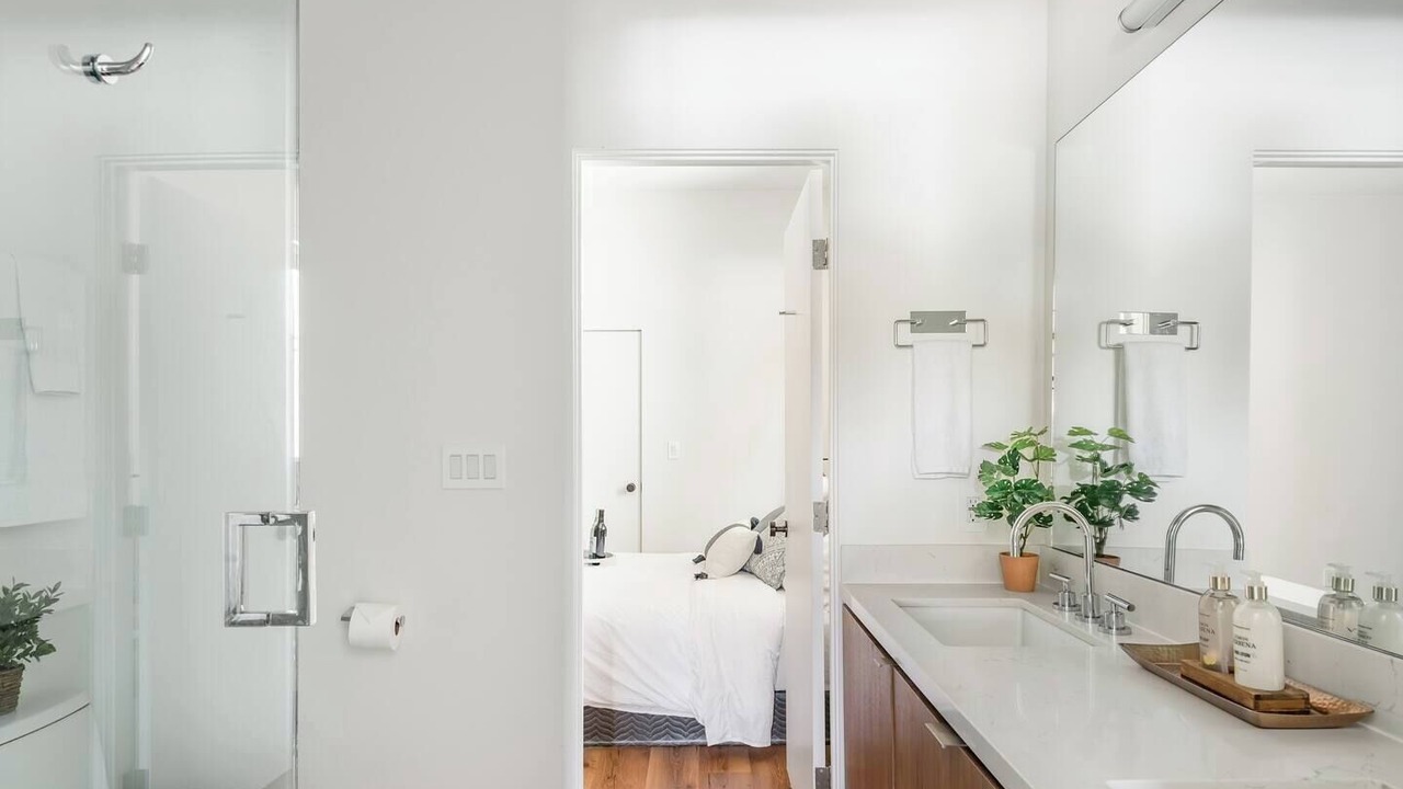 Photo of Bathroom in Circle Area