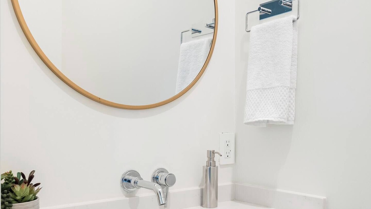 Photo of Bathroom in Circle Area