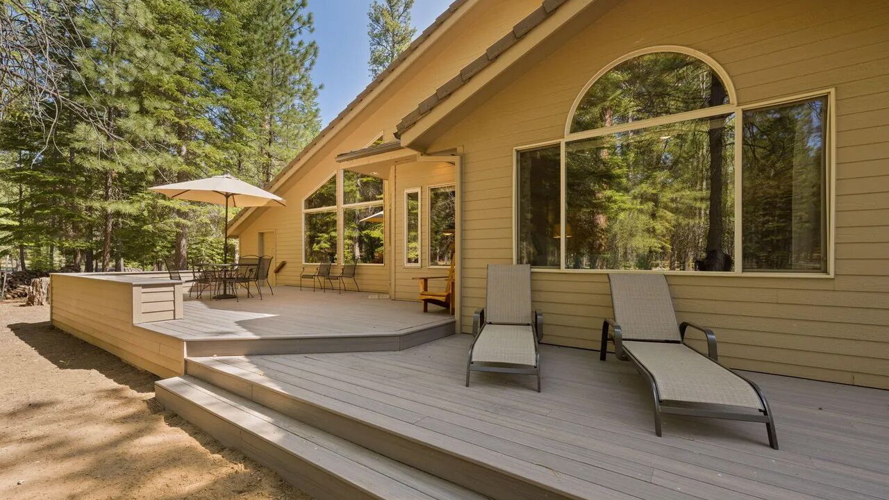 Photo of Patio Balcony in Black Butte Ranch