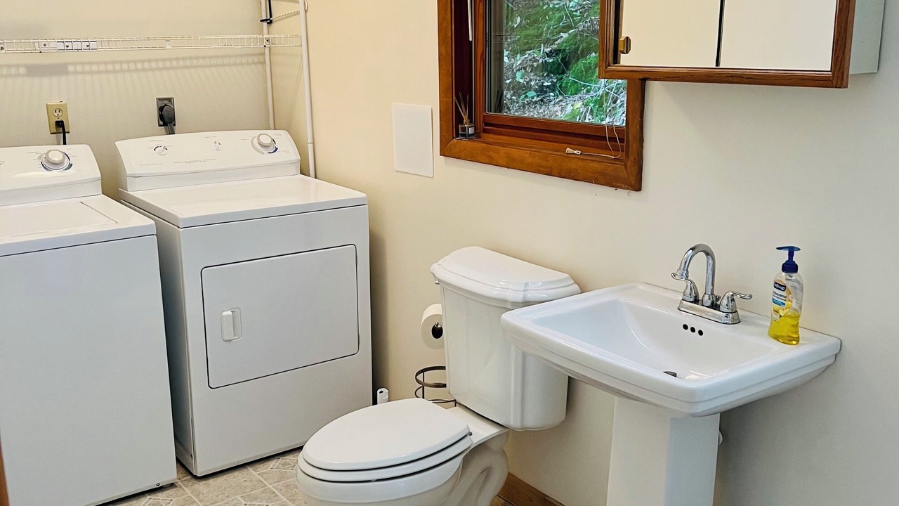 Photo of Bathroom in Woodgate