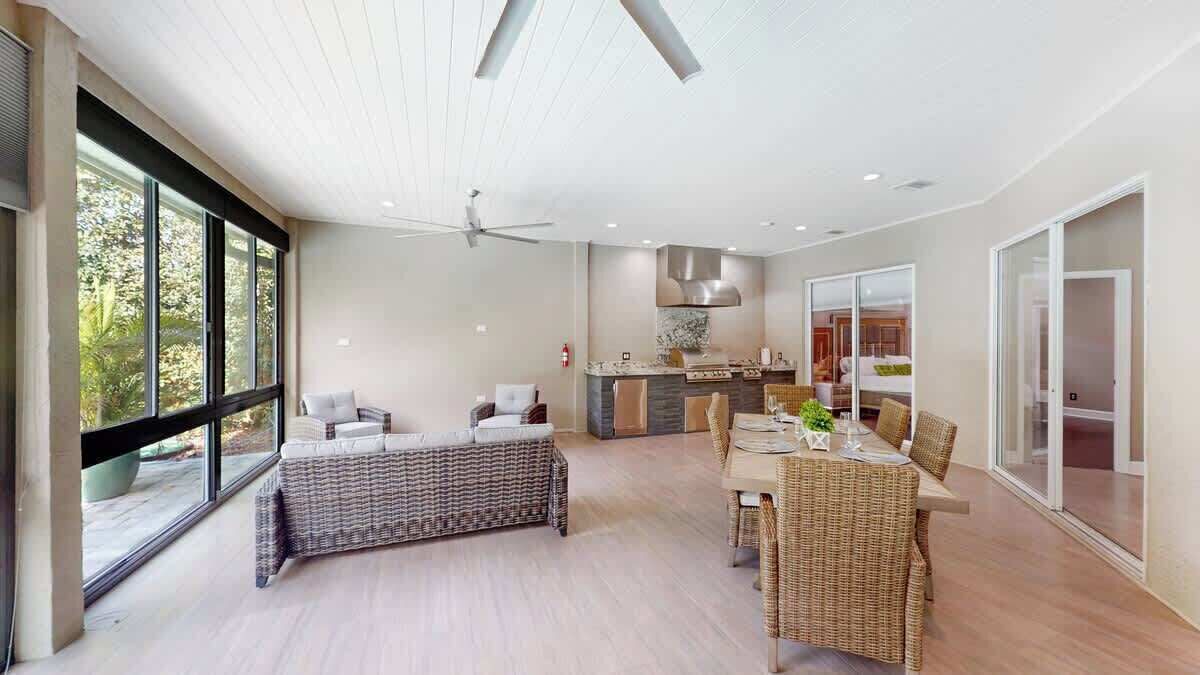 Photo of Outdoor in Boyette Springs