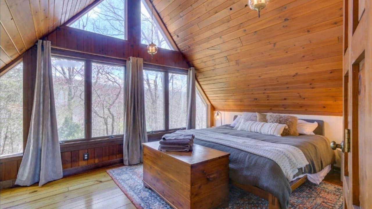Photo of Bedroom in Front Royal