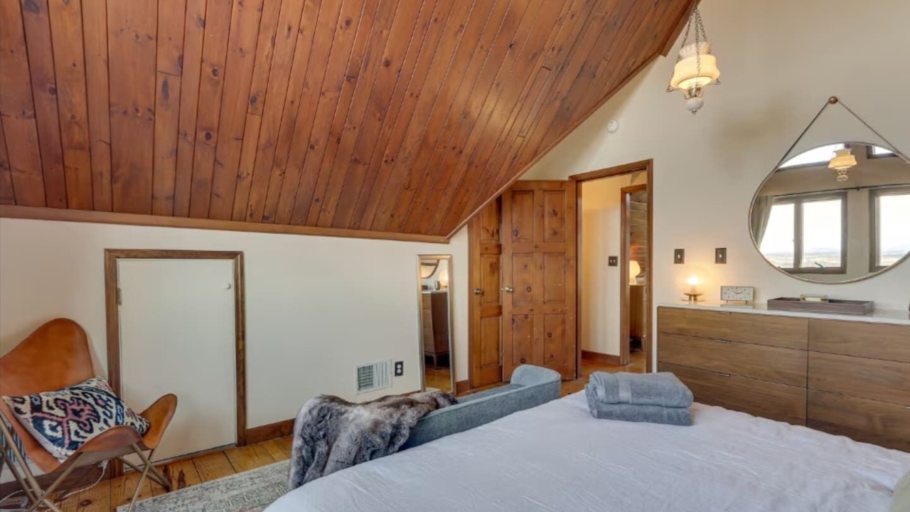 Photo of Bedroom in Front Royal